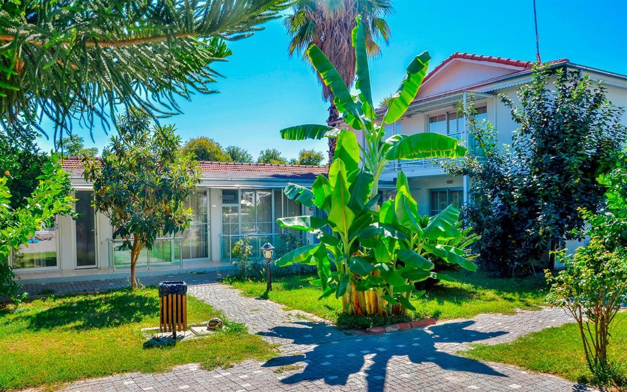 Clover Magic Altinkum Park Hotel Side Exterior photo