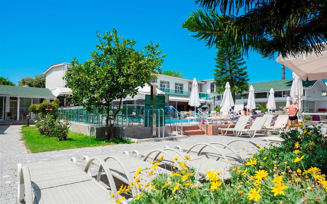Clover Magic Altinkum Park Hotel Side Exterior photo