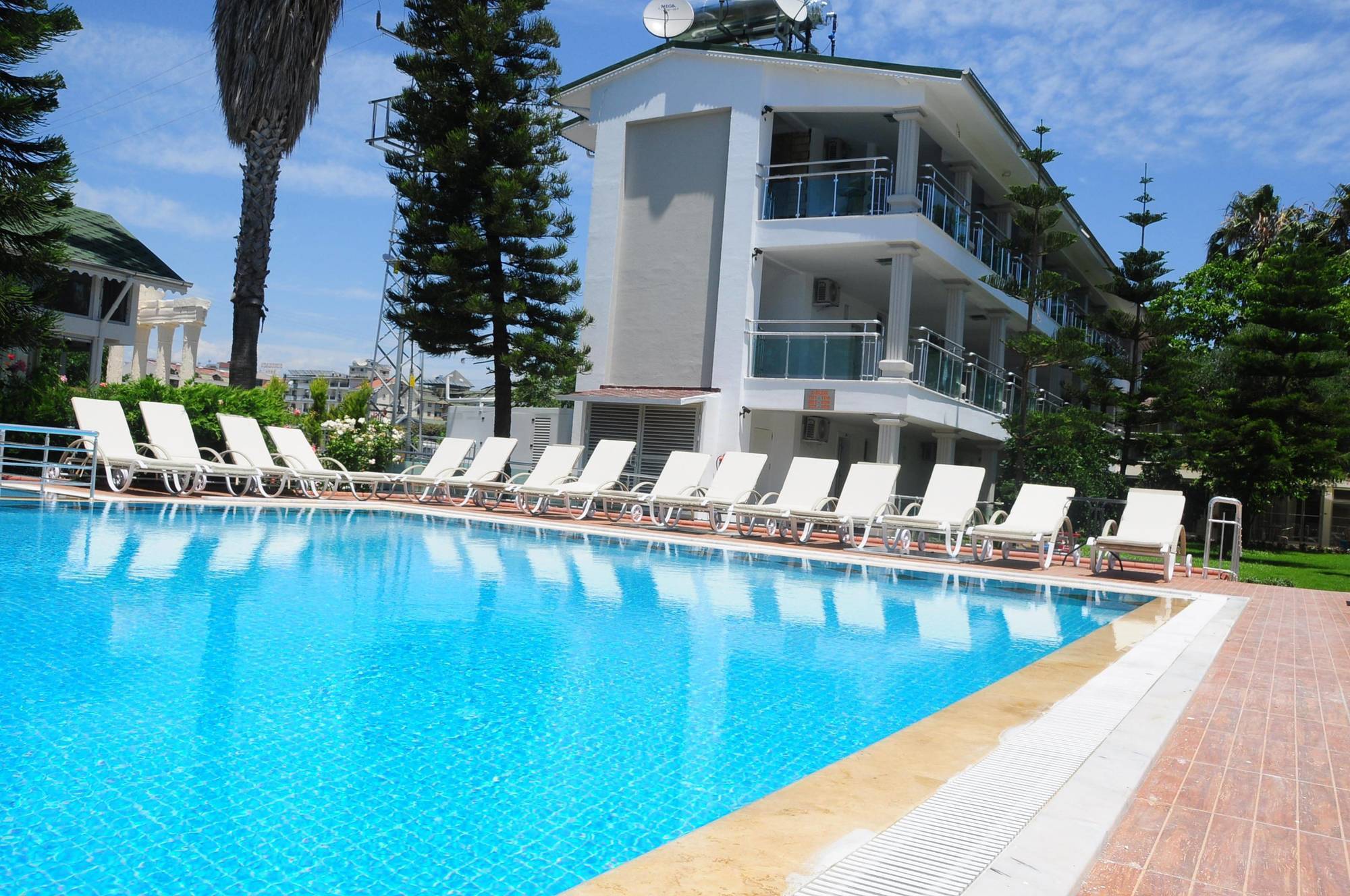Clover Magic Altinkum Park Hotel Side Exterior photo