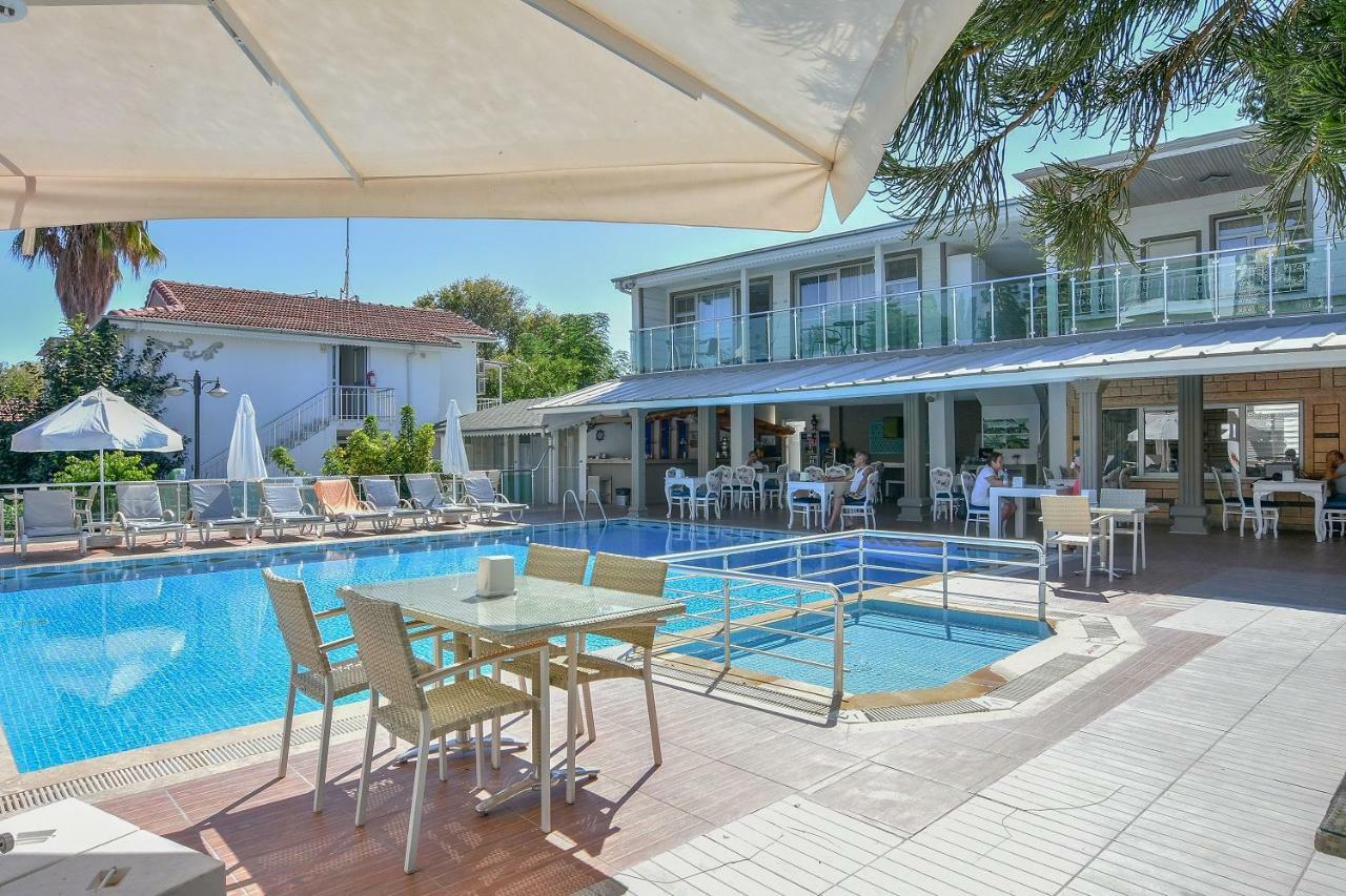 Clover Magic Altinkum Park Hotel Side Exterior photo